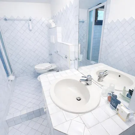 Apartament Con Piscina *